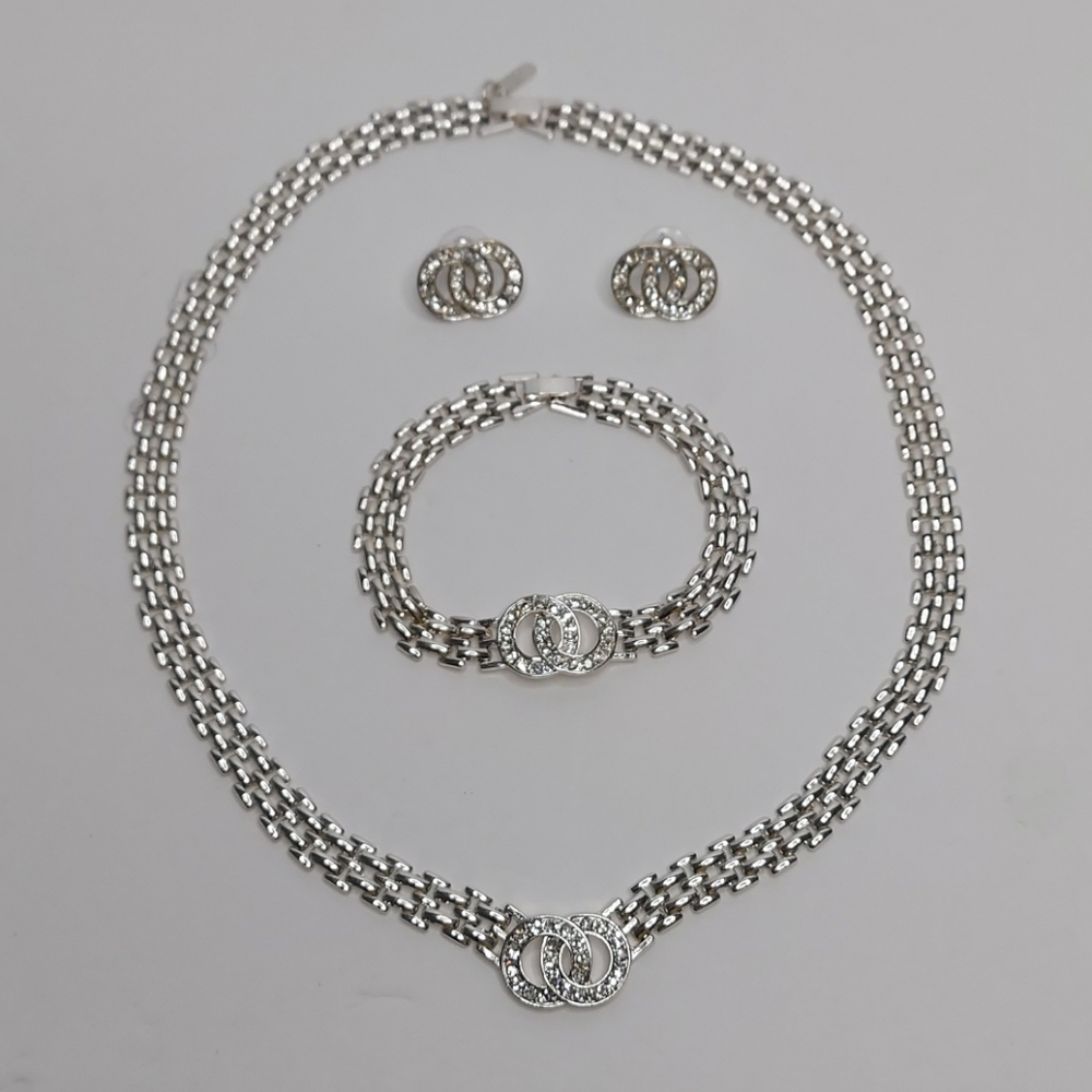 Silver-tone Necklace, Bracelet and Earrings Set